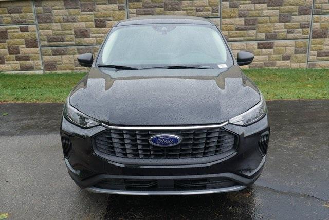 new 2024 Ford Escape car, priced at $30,242