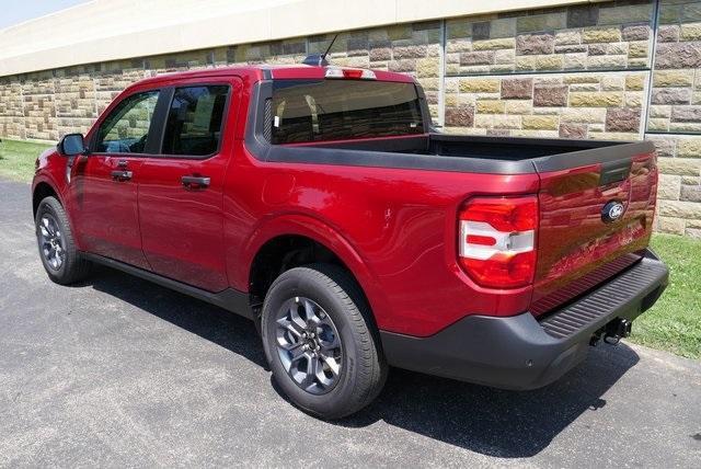 new 2025 Ford Maverick car, priced at $34,541