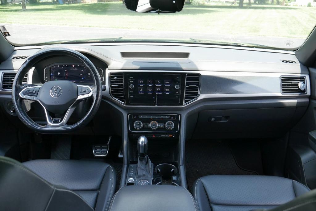 used 2020 Volkswagen Atlas Cross Sport car, priced at $25,997