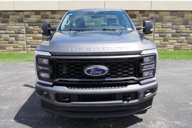 new 2025 Ford F-250 car, priced at $62,851