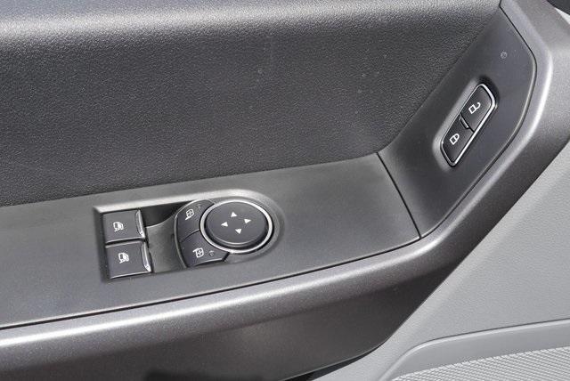 new 2025 Ford F-250 car, priced at $62,851