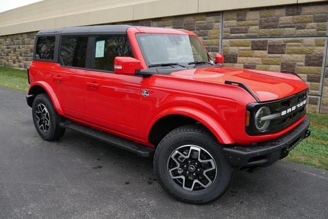 new 2024 Ford Bronco car, priced at $52,185