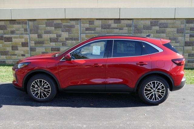 new 2025 Ford Escape car, priced at $43,893