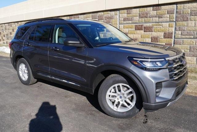 new 2025 Ford Explorer car, priced at $38,973