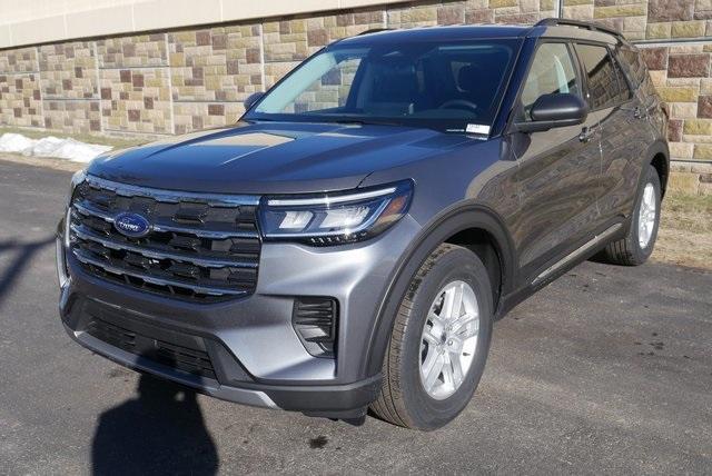 new 2025 Ford Explorer car, priced at $38,973