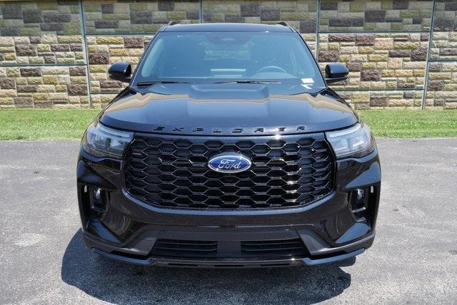 new 2025 Ford Explorer car, priced at $48,617