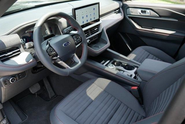 new 2025 Ford Explorer car, priced at $48,617