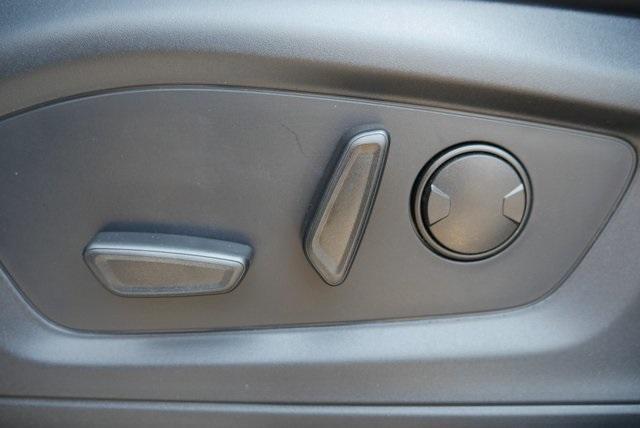 new 2025 Ford Explorer car, priced at $48,617