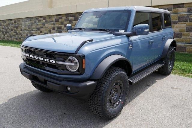 new 2025 Ford Bronco car, priced at $59,144