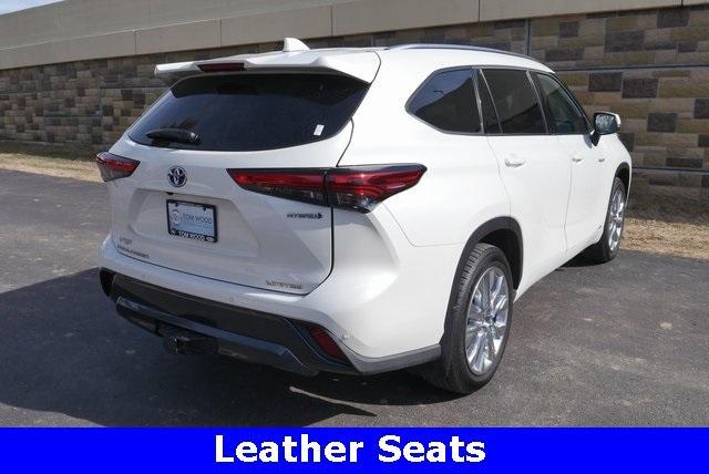 used 2021 Toyota Highlander Hybrid car, priced at $33,927