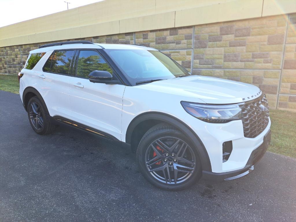 new 2025 Ford Explorer car, priced at $58,941