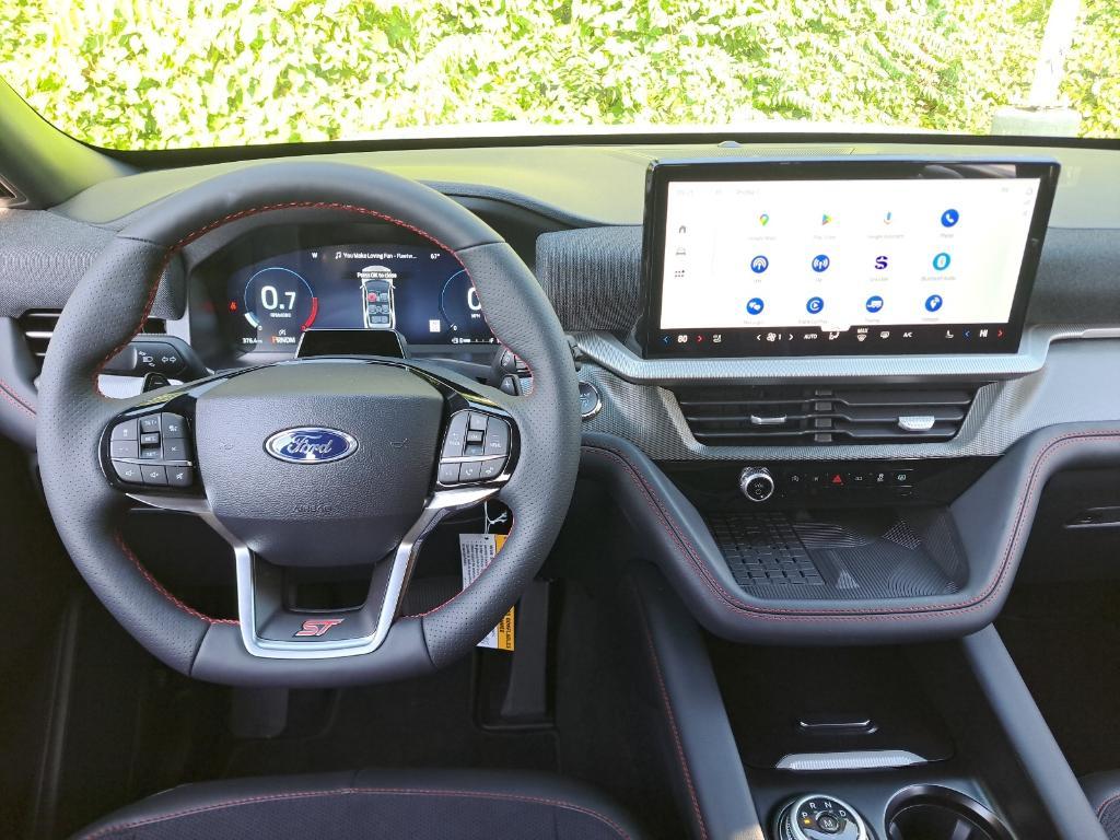 new 2025 Ford Explorer car, priced at $58,941