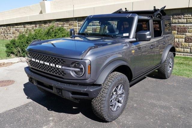 new 2024 Ford Bronco car, priced at $53,385