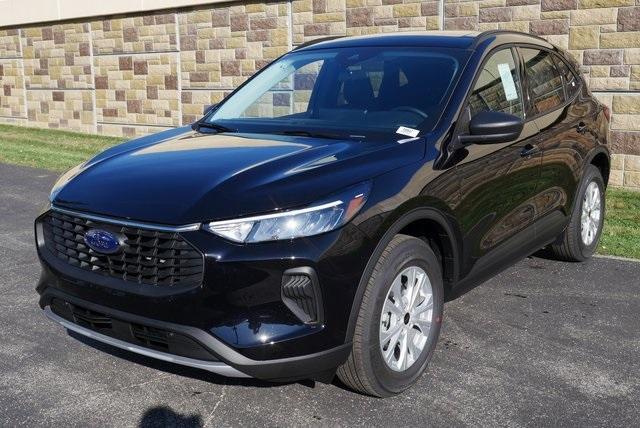 new 2025 Ford Escape car, priced at $35,186