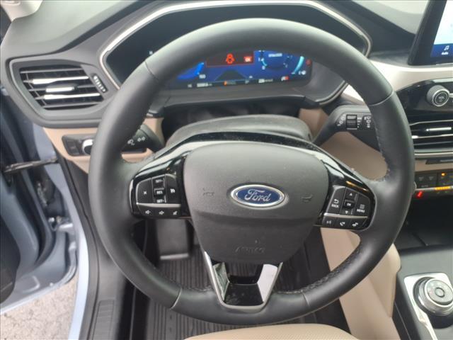 used 2022 Ford Escape car, priced at $20,999