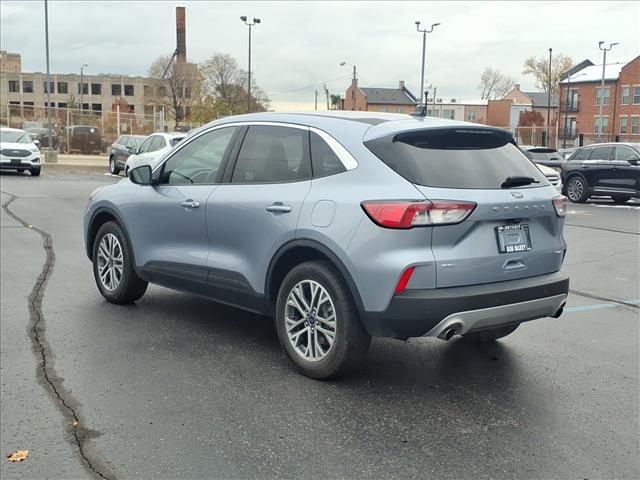 used 2022 Ford Escape car, priced at $20,999