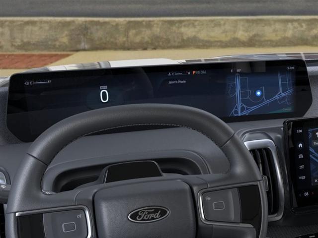 new 2025 Ford Expedition car, priced at $77,914