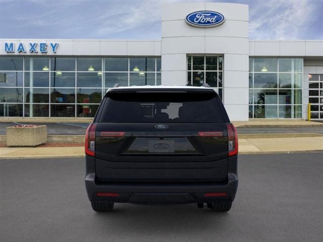 new 2025 Ford Expedition car, priced at $77,914