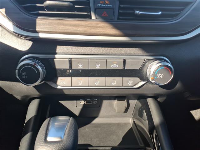 used 2023 Nissan Altima car, priced at $19,999