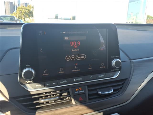 used 2023 Nissan Altima car, priced at $19,999