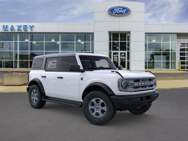 new 2025 Ford Bronco car, priced at $45,587