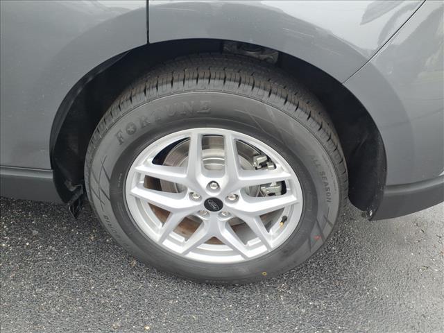 used 2024 Ford Edge car, priced at $24,500