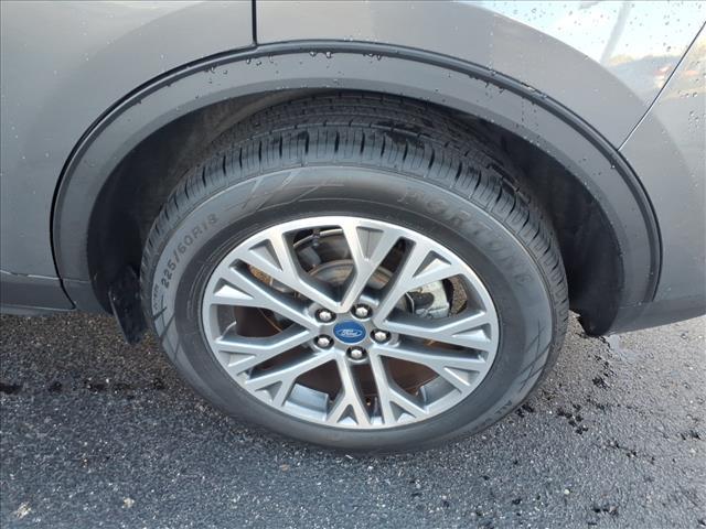 used 2022 Ford Escape car, priced at $20,800