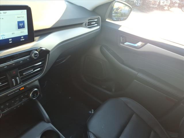 used 2022 Ford Escape car, priced at $20,800