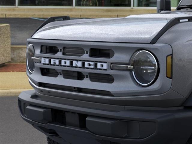 new 2025 Ford Bronco car, priced at $45,587