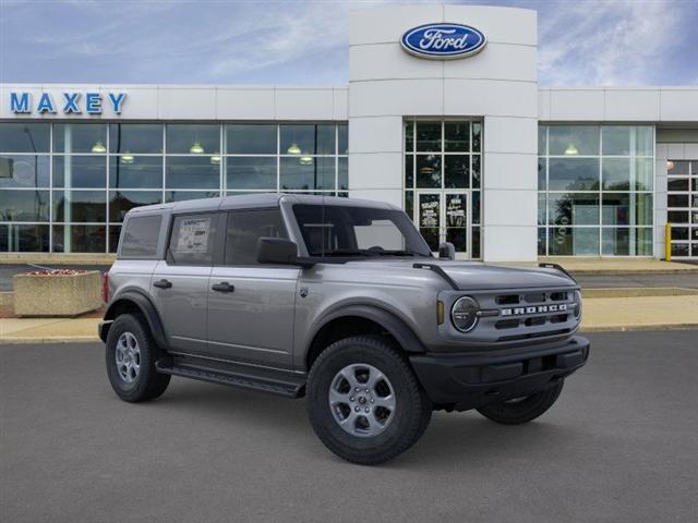 new 2025 Ford Bronco car, priced at $45,587
