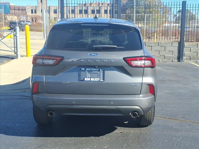 used 2023 Ford Escape car, priced at $23,600