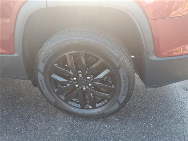 used 2019 GMC Acadia car, priced at $14,999