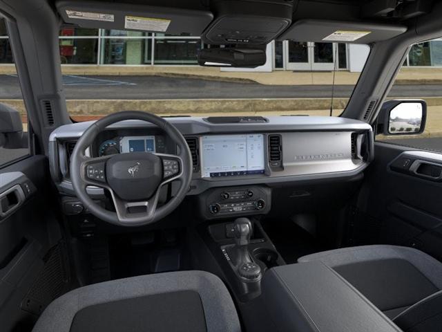 new 2025 Ford Bronco car, priced at $46,023