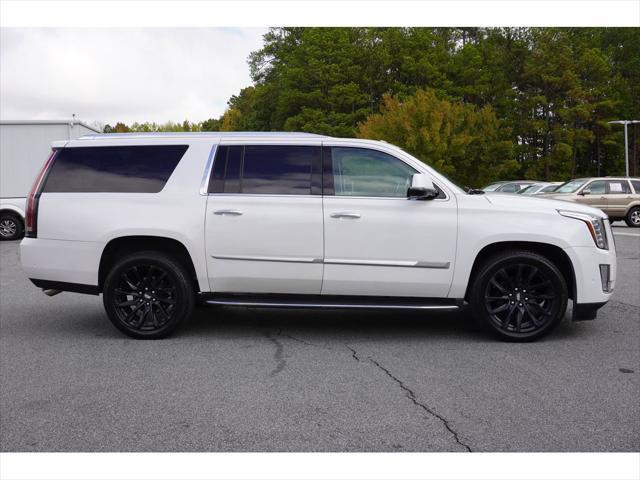 used 2020 Cadillac Escalade ESV car, priced at $42,453