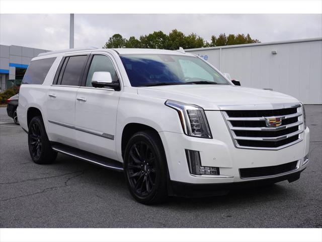 used 2020 Cadillac Escalade ESV car, priced at $42,453