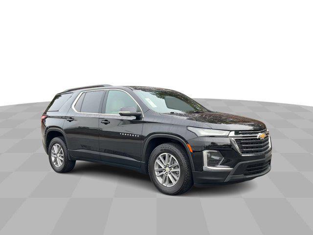 used 2022 Chevrolet Traverse car, priced at $26,491