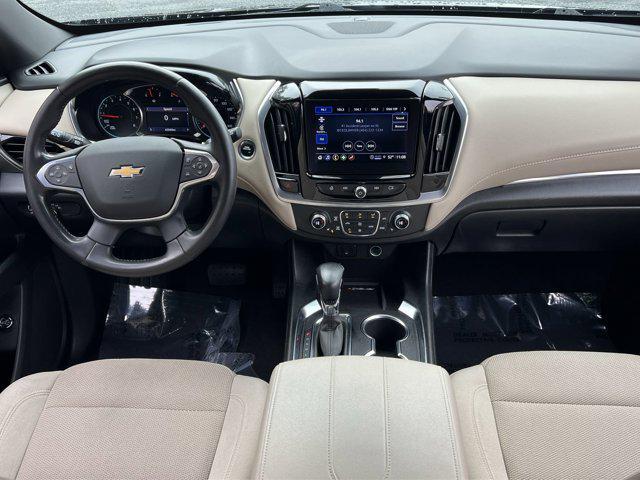 used 2022 Chevrolet Traverse car, priced at $26,491