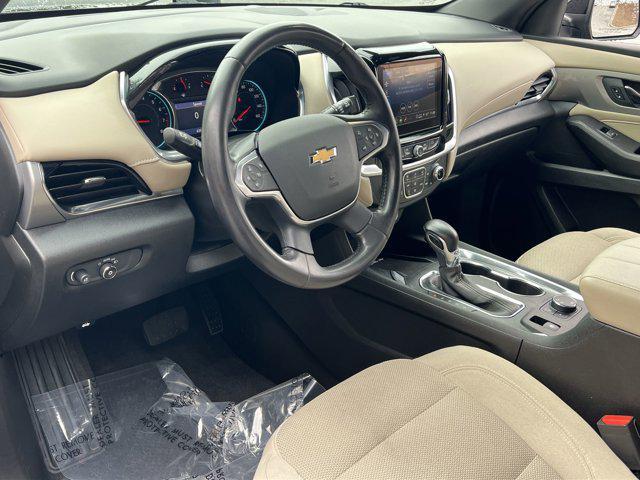 used 2022 Chevrolet Traverse car, priced at $26,491