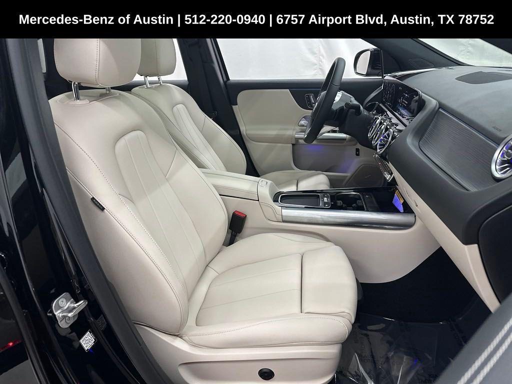 used 2025 Mercedes-Benz GLA 250 car, priced at $49,210