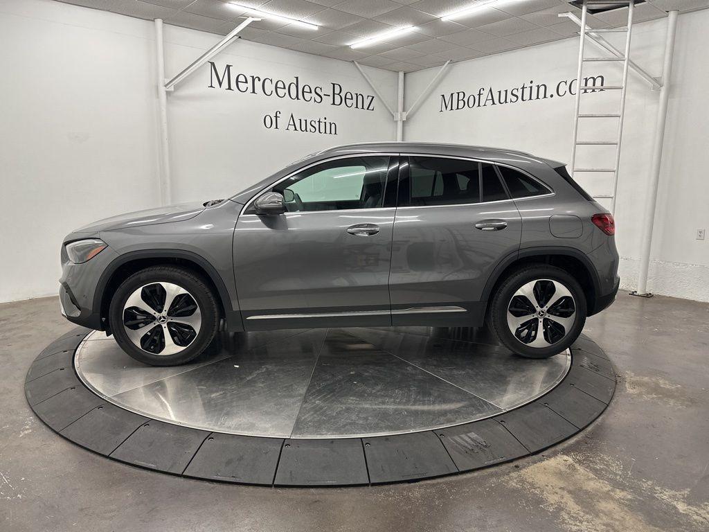 new 2025 Mercedes-Benz GLA 250 car, priced at $49,320