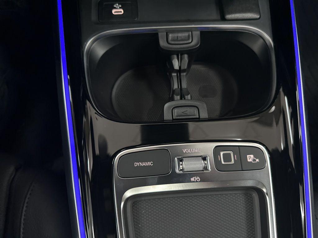 used 2025 Mercedes-Benz GLB 250 car, priced at $49,420