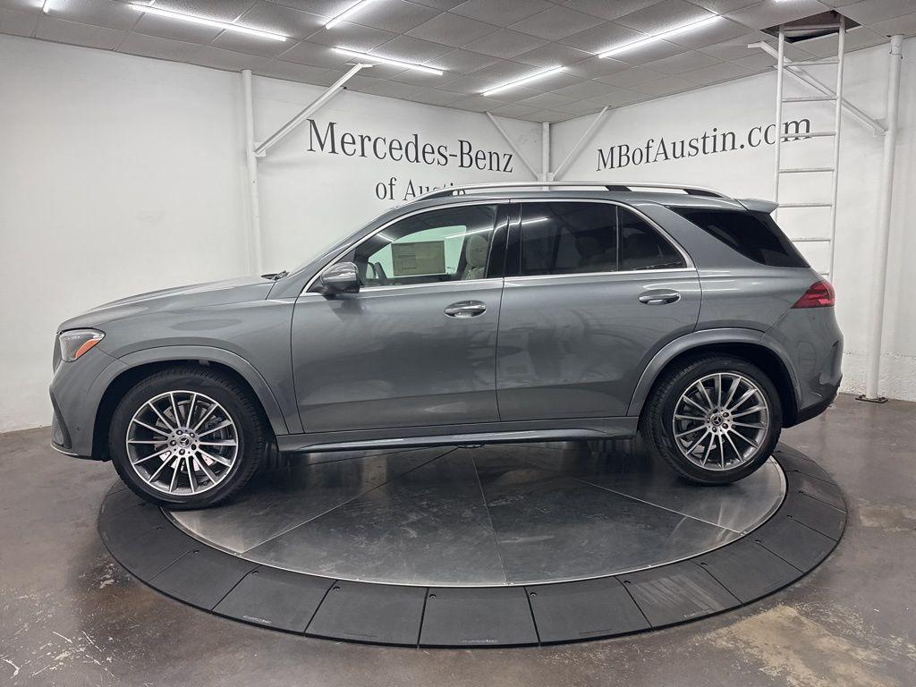 new 2025 Mercedes-Benz GLE 450 car, priced at $86,415