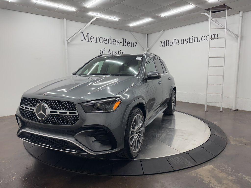 new 2025 Mercedes-Benz GLE 450 car, priced at $86,415