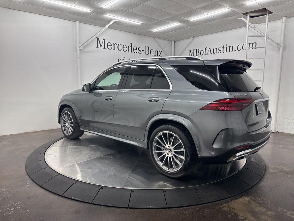 new 2025 Mercedes-Benz GLE 450 car, priced at $86,415