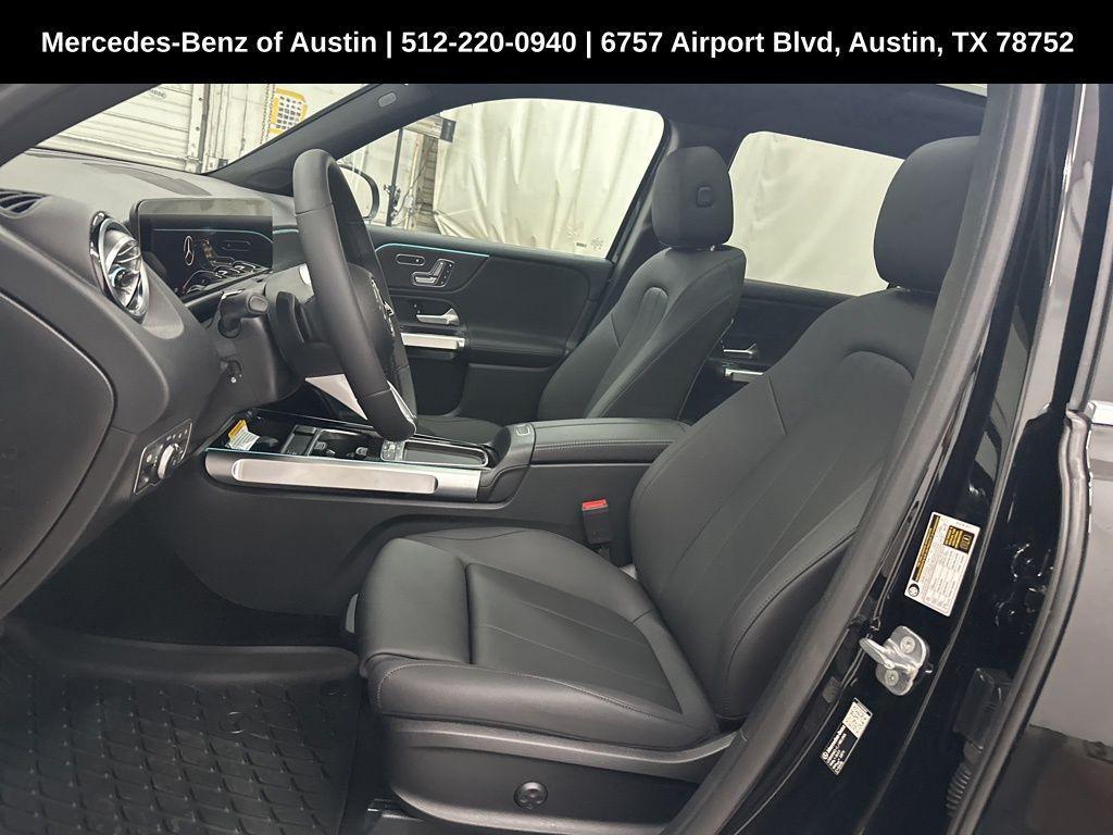 new 2026 Mercedes-Benz GLB 250 car, priced at $51,815