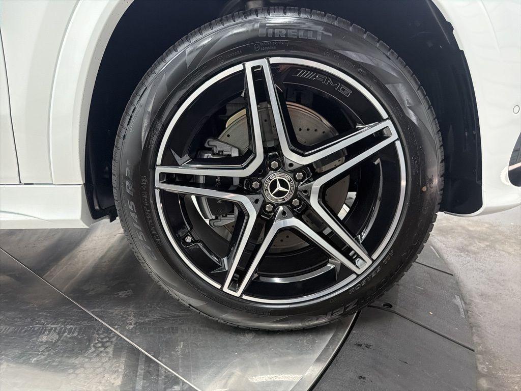 new 2026 Mercedes-Benz GLS 450 car, priced at $98,795