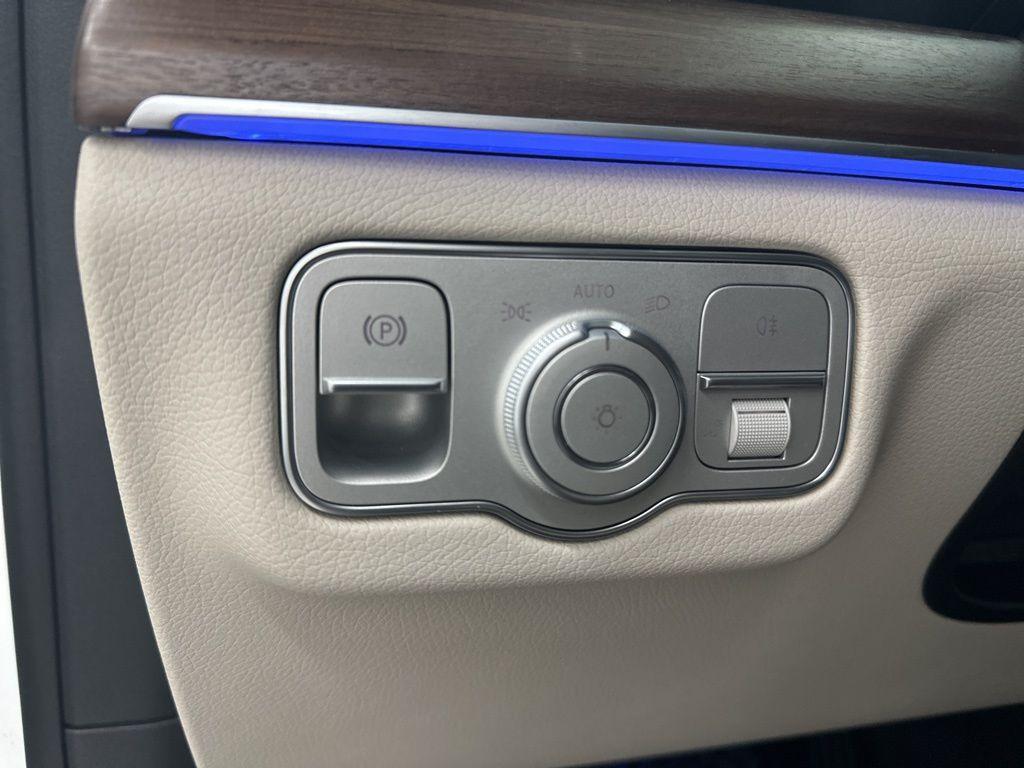 new 2026 Mercedes-Benz GLE 350 car, priced at $74,080