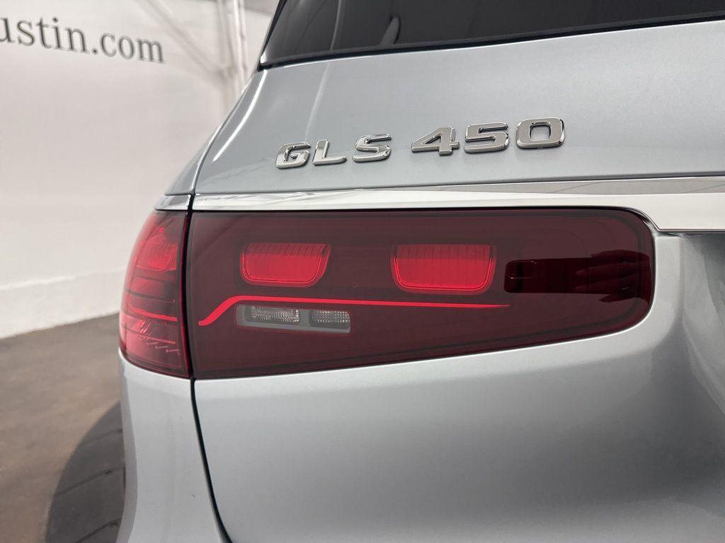 new 2026 Mercedes-Benz GLS 450 car, priced at $99,035
