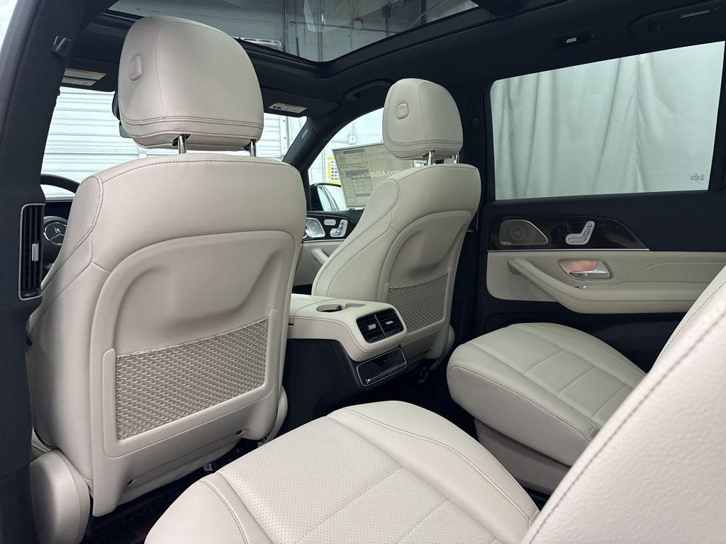 new 2026 Mercedes-Benz GLS 450 car, priced at $99,035