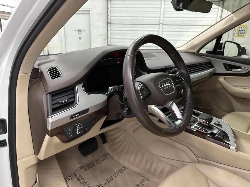 used 2018 Audi Q7 car, priced at $19,900